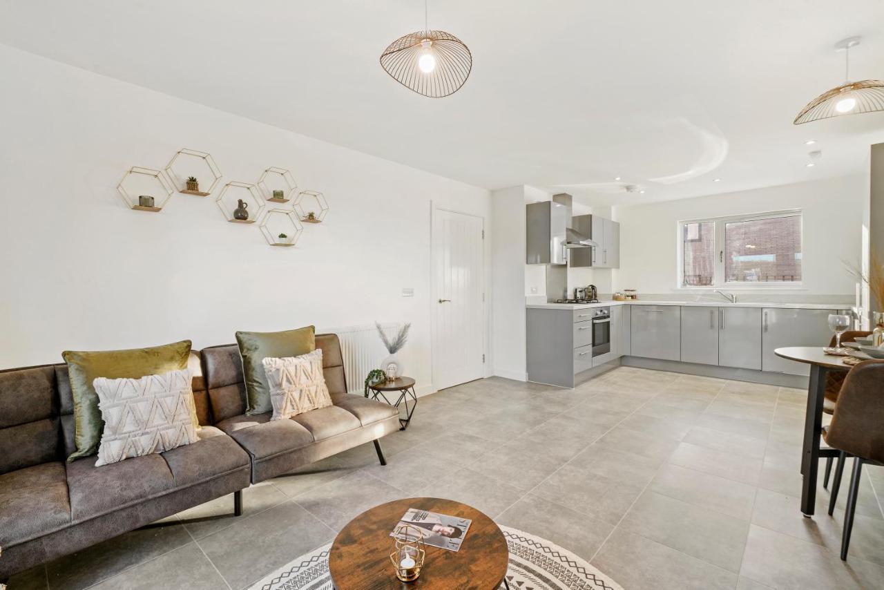 Luxury Apartment At Holt House Milton Keynes Exterior foto